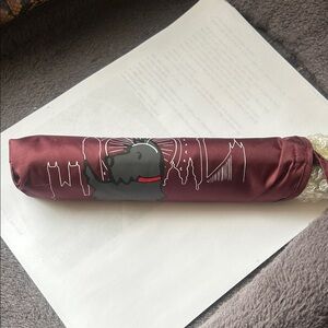 RADLEY LONDON Burgundy Umbrella with Dog Design. Party in The City Design